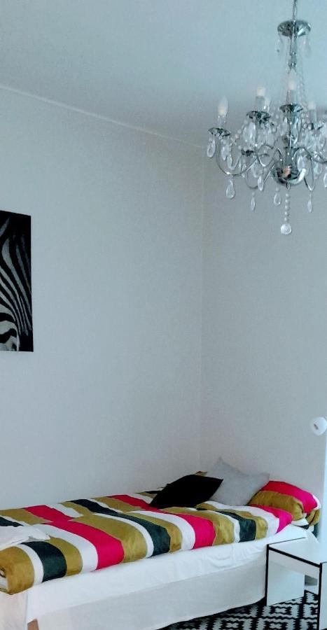 Pecs Park Apartment ภายนอก รูปภาพ